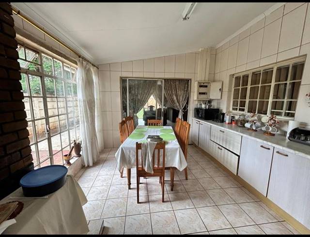 4 BEDROOM HOUSE FOR SALE IN BAKERTON